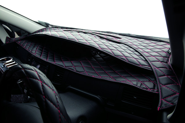 VENUS LINE FLOOR MAT – K.BREAK