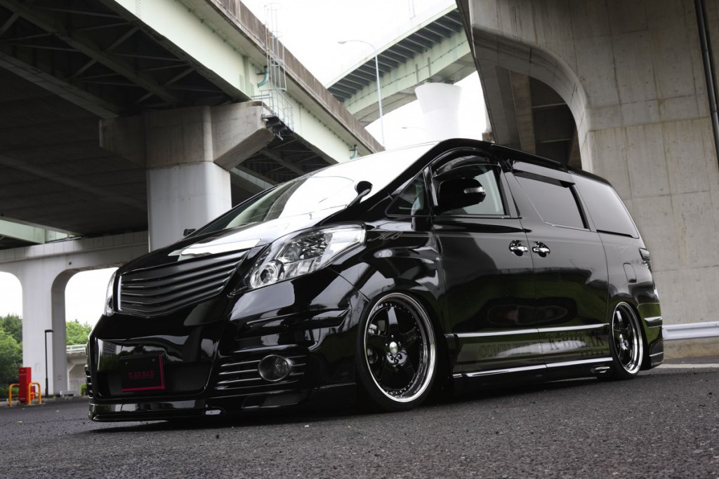 PLATINUM – ALPHARD ANH20前期 – K.BREAK